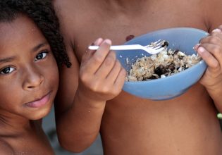Επισιτιστική κρίση: Νέα κανονικότητα για τον πλανήτη – Κλιματική αλλαγή, πόλεμοι, κλιμάκωση της πείνας