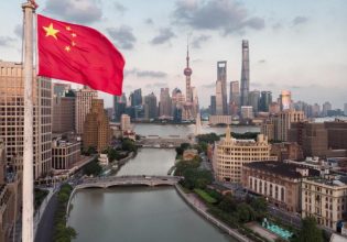 Κίνα: Γιατί το Πεκίνο τρομάζει τους επενδυτές