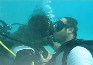 Αλόννησος: Ζευγάρι από τη Θεσσαλονίκη παντρεύτηκε στο βυθό της θάλασσας