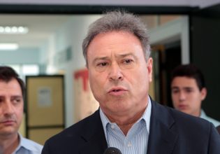 Διαγράφει ο Γιάννης Σγουρός τον υποψήφιό του μετά την χυδαία επίθεση κατά Κασσελάκη