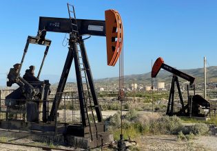 Ορυκτά καύσιμα: Αγωγή της Καλιφόρνια στους γίγαντες της πετρελαιοβιομηχανίας