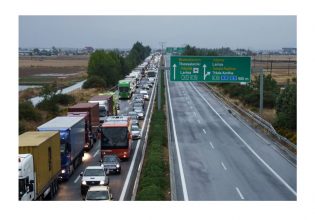 Παραμένει κλειστή η ΠΑΘΕ – Όλες οι κυκλοφοριακές ρυθμίσεις στη Θεσσαλία