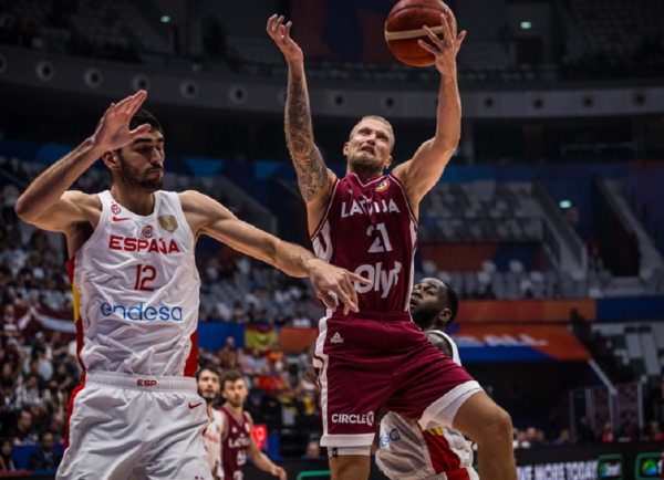 Ισπανία – Λετονία 69-74: Νέο «μπαμ» στο Μουντομπάσκετ