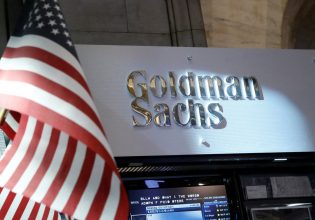 Goldman Sachs: Τι θα φέρει στις ελληνικές τράπεζες η αναβάθμιση της Ελλάδας