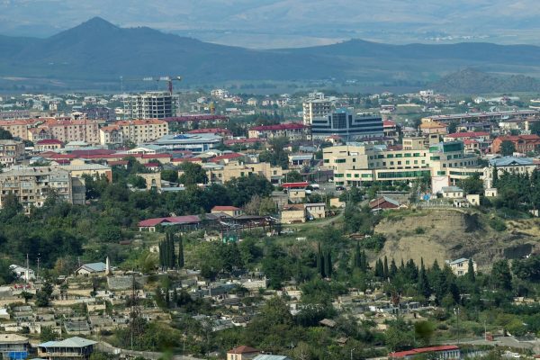 Το Αζερμπαϊτζάν δηλώνει έτοιμο για τις συνομιλίες στις Βρυξέλλες