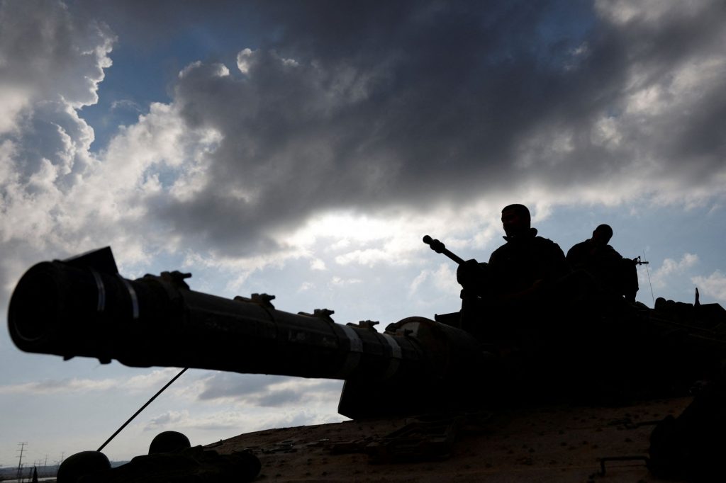 Ισραήλ: «Θα μπούμε στη Γάζα, θα τους χτυπήσουμε σκληρά» λέει ο ισραηλινός στρατός