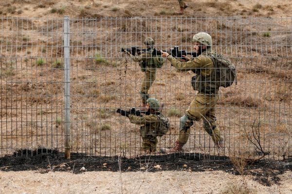 Ισραήλ: Οι ΗΠΑ πιέζουν να καθυστερήσει τη χερσαία επιχείρηση στη Γάζα