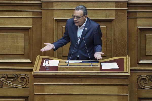 Φάμελλος: Η αλήθεια για το Ταμείο Ανάκαμψης και Ανθεκτικότητας – Μια χαμένη ευκαιρία για την Ελλάδα