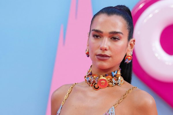 Dua Lipa – Διέγραψε όλες τις φωτογραφίες από το προφίλ της στο Instagram