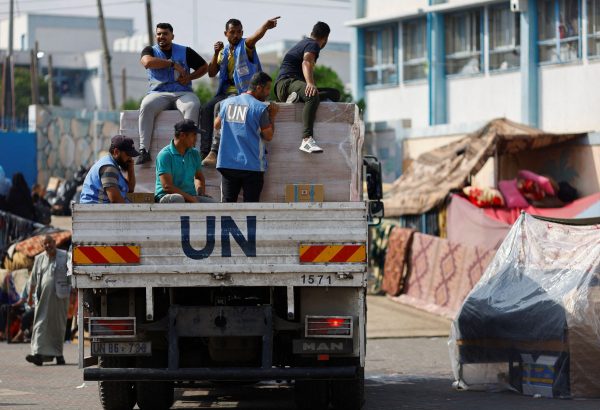 UNRWA: Ξεμένουμε από καύσιμα τις επόμενες ώρες στη Γάζα