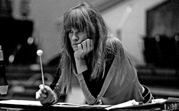 Η Carla Bley, η ευφάνταστη πιανίστρια και συνθέτις της τζαζ, πεθαίνει σε ηλικία 87 ετών