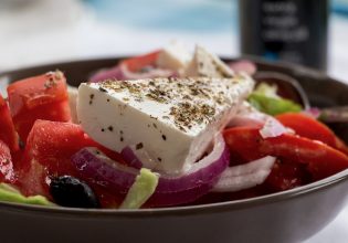 Έξι ελληνικά φαγητά που –εκτός από νόστιμα- είναι και εξαιρετικά υγιεινά