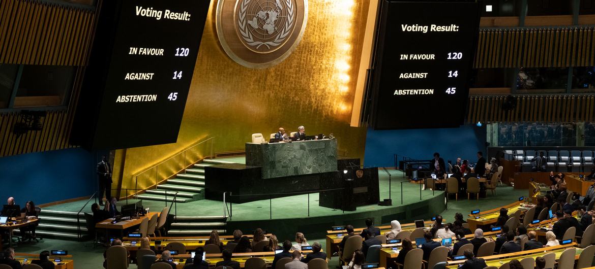 Πόλεμος Ισραήλ - Χαμάς: Εγκρίθηκε ψήφισμα για «ανθρωπιστική εκεχειρία» από τη Γενική Συνέλευση του ΟΗΕ