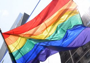 Για πολλές εταιρείες οι ΛΟΑΤΚΙ+ είναι «καλοί» μόνο για τις διαφημίσεις όχι για τα διοικητικά συμβούλια