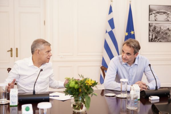 Ο κάμπος της αγωνίας για τη ΝΔ – Γιατί ο Μητσοτάκης κλείνει στη Λάρισα την προεκλογική του παρουσία