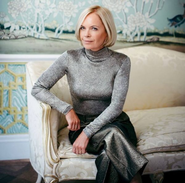 Mariella Frostrup: «Άνδρες, κάτω τα χέρια σας από τη γυναικεία εμμηνόπαυση»