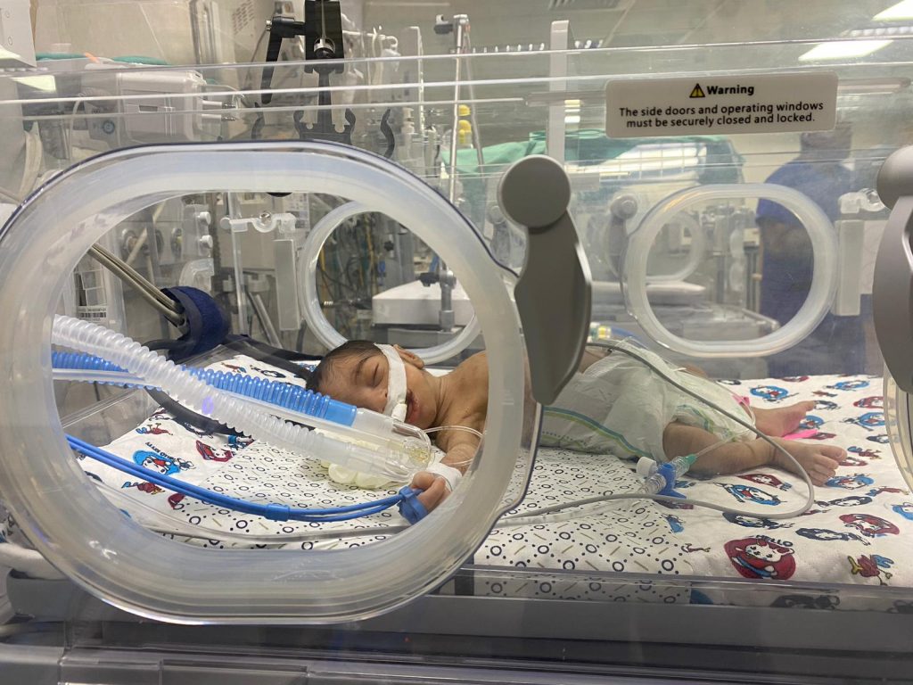 Ισραήλ: Κινδυνεύουν 130 πρόωρα νεογνά στη Λωρίδα της Γάζας εξαιτίας της έλλειψης καυσίμων