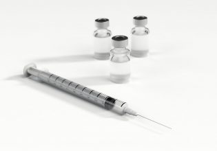 Κοροναϊός: Πότε ξεκινούν οι εμβολιασμοί