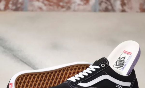 Vans: Γιατι οι μειωμένες τιμές δεν έφεραν αύξηση πωλήσεων