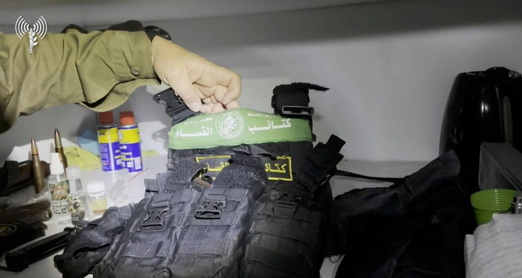 «Βρέθηκαν όπλα στο Αλ Σίφα», λέει ο ισραηλινός στρατός – Για «φάρσα» και «σκετς» μιλά η Χαμάς