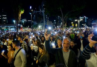 Ισραήλ: Μεγάλο συλλαλητήριο στο Τελ Αβίβ – 100.000 πολίτες ζητούν την απελευθέρωση των ομήρων