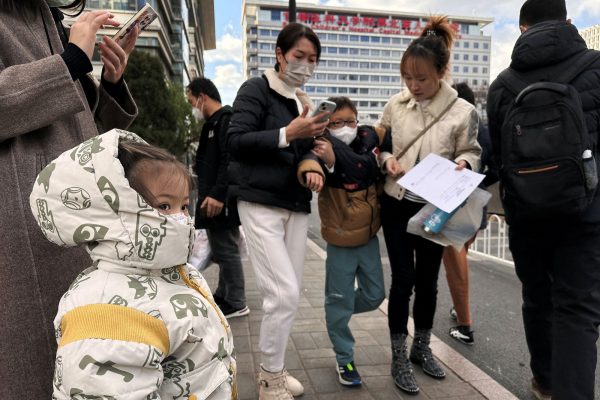 Κίνα: Παγκόσμιος συναγερμός για τη «μυστηριώδη» πνευμονία που «χτυπάει» τα παιδιά – Τι λένε τα αμερικάνικα CDC