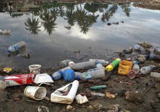 Μικροπλαστικά: «Παραφορτωμένα» όλα τα είδη στα ποτάμια που εκβάλλουν στη Μεσόγειο