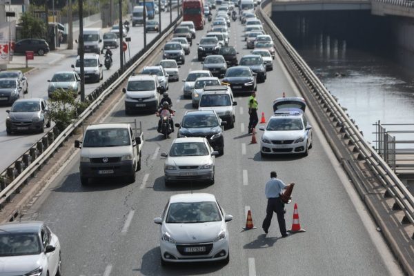 Πως θα λυθεί το κυκλοφοριακό στην Αττική – Δύο προτάσεις