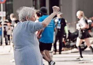 Η τραγική ιστορία πίσω από την 88χρονη γιαγιά που έγινε Viral στο Μαραθώνιο της Αθήνας (vid)