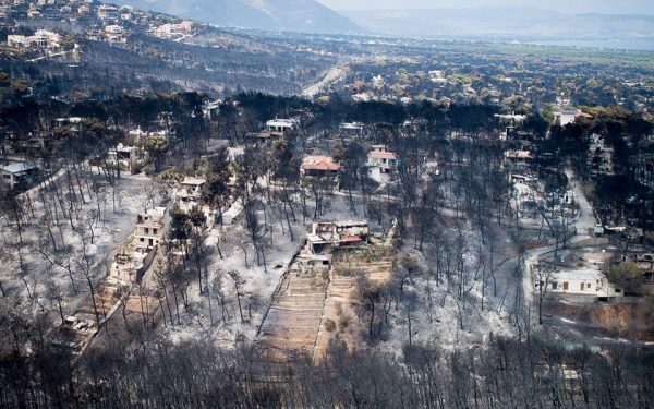 Η ώρα των απολογιών στη δίκη για το Μάτι – «Τα λόγια είναι περιττά», είπε ο τότε αρχηγός της Πυροσβεστικής