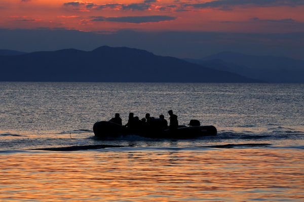 Υγρός τάφος για 2.480 μετανάστες η Μεσόγειος