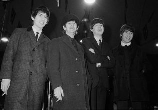 Now and Then: Ακούστε το «τελευταίο» τραγούδι των Beatles που μόλις κυκλοφόρησε