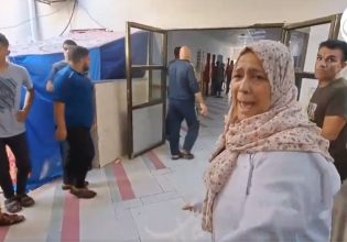 Γάζα: Γιατρός σε νοσοκομείο σπεύδει να βοηθήσει θύματα βομβαρδισμού, βρίσκει την κόρη της