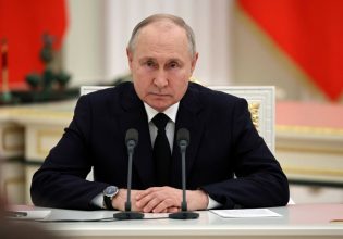 Βλαντιμίρ Πούτιν: Κατεβαίνει στις επερχόμενες προεδρικές εκλογές ως ανεξάρτητος υποψήφιος