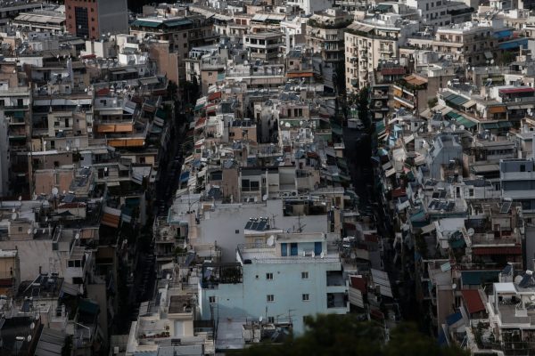 Κτηματολόγιο: Ποιος θα πληρώνει τον ΤΑΠ στις μεταβιβάσεις