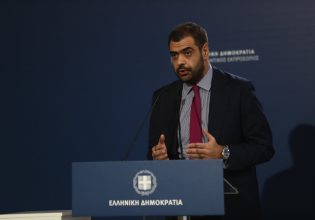 «Η μάχη κατά της ακρίβειας είναι η σημαντικότερη μάχη που δίνει η κυβέρνηση» λέει ο Μαρινάκης