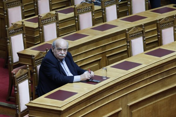 Βούτσης: Κακέκτυπο του Τσίπρα ο Κασσελάκης