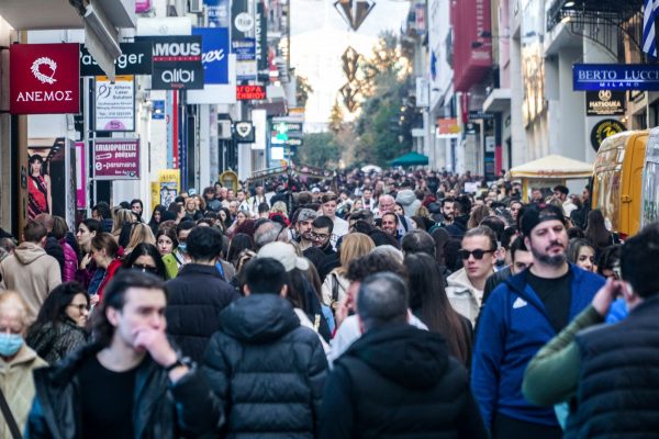 Πώς θα λειτουργήσουν παραμονή Πρωτοχρονιάς καταστήματα και σούπερ μάρκετ