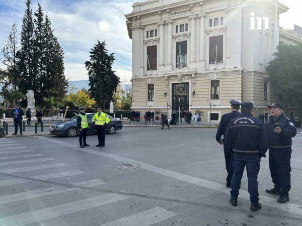 Επίσκεψη Ερντογάν: Προσαγωγή 20 Κύπριων φοιτητών κοντά στο Μέγαρο Μαξίμου