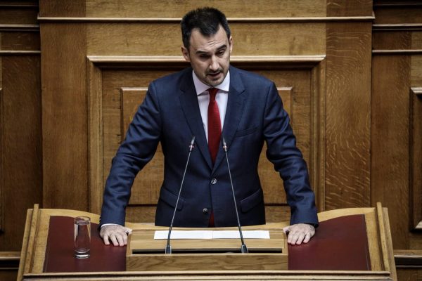 Χαρίτσης: Εμείς δεν φύγαμε για τις καρέκλες – Επώδυνη η απόφαση για αποχώρηση