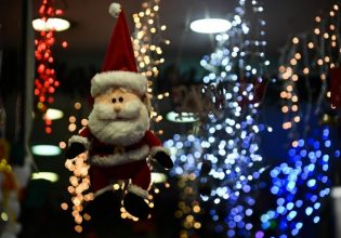 Εορταστική αγορά: Με δύο ταχύτητες τα χριστουγεννιάτικα ψώνια και το στοίχημα των 3,5 δισ. ευρώ