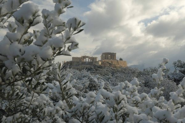 Κόντρα μετεωρολόγων: Ο Μαρουσάκης απαντά στον Καλλιάνο – «Εγώ δεν είπα για χιονόστρωση»