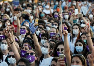 Τουρκία: Πάνω από 300 γυναίκες δολοφονήθηκαν για τρίτη συνεχή χρόνια – Αυξάνονται συνεχώς οι γυναικοκτονίες