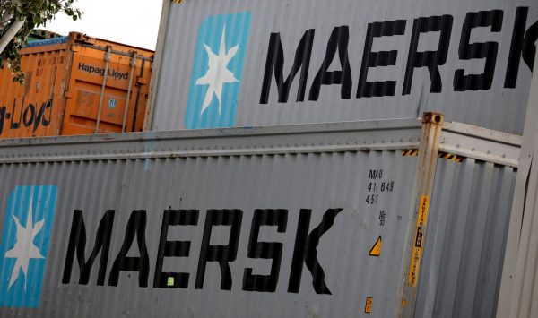 Maersk: Επαναδρομολόγησε 4 πλοία της πίσω προς τη Διώρυγα του Σουέζ λόγω των Χούθι