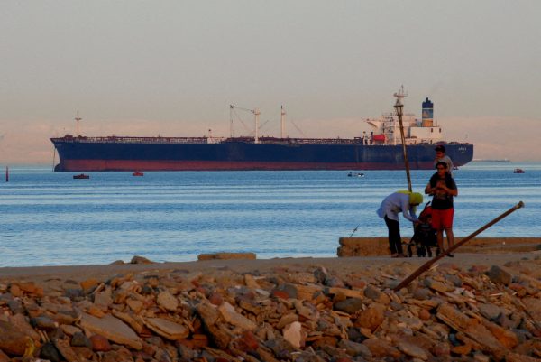 «Καμπανάκι» από το ΕΒΕΠ – Κίνδυνος αύξησης του πληθωρισμού εξαιτίας της έκρυθμης κατάστασης στην Ερυθρά Θάλασσα