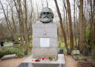 Τάφος δίπλα στον Καρλ Μαρξ με 29.000 ευρώ; – Θα έτριζαν τα κόκαλα του φιλοσόφου