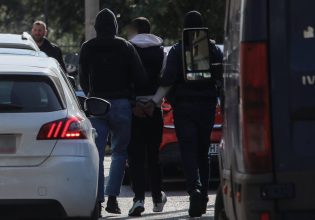 Greek Mafia: «Eγκληματική οργάνωση με δραστηριοποίηση στα λαθραία καπνικά προϊόντα» – Με βαρύ ποινικό οι συλληφθέντες