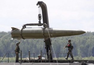 Ουκρανία: Πώς ο πόλεμος κάνει τη Ρωσία να στραφεί στα τακτικά πυρηνικά όπλα