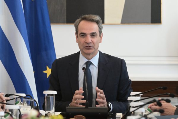 Μητσοτάκης: Παρακαλάει την Εκκλησία να ανοίξουν «γέφυρες» μετά το ιερό «όχι» στον γάμο ομοφύλων