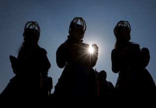 Νύφη στο πατριαρχικό Νεπάλ, ετών 15